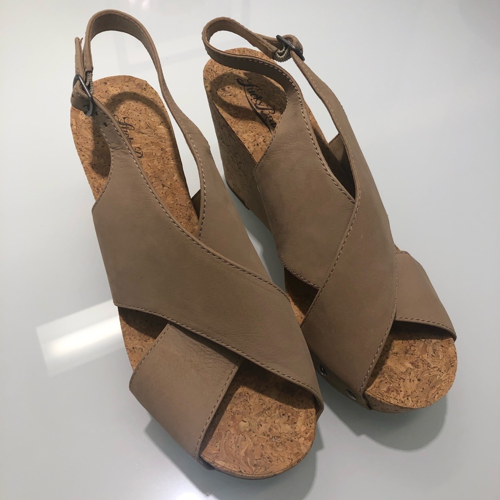 LUCKY BRAND Cork Suede Wedge Sandals - Picture 4 of 14